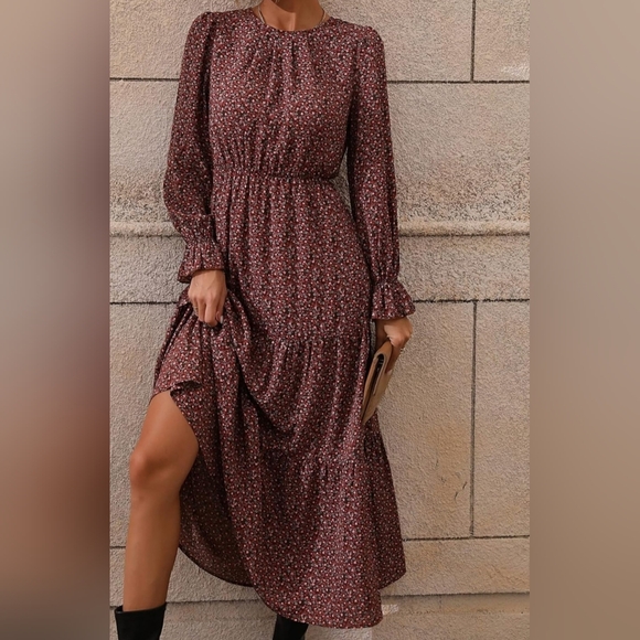 SHEIN Dresses & Skirts - Ditzy Floral Long Puff Sleeve Dress